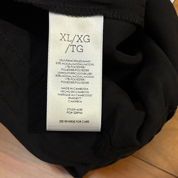 CAbi Black Button-Front Skort - Picture 6 of 7